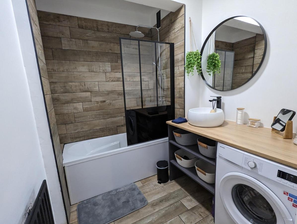 Appt Cosy En Coeur De Ville Proche Lille - 15 Min Tourcoing Exterior photo